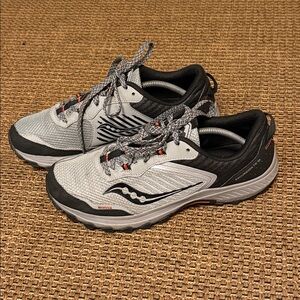 Saucony excursion TR15 sneakers gray  size 10.5 trail running athletic